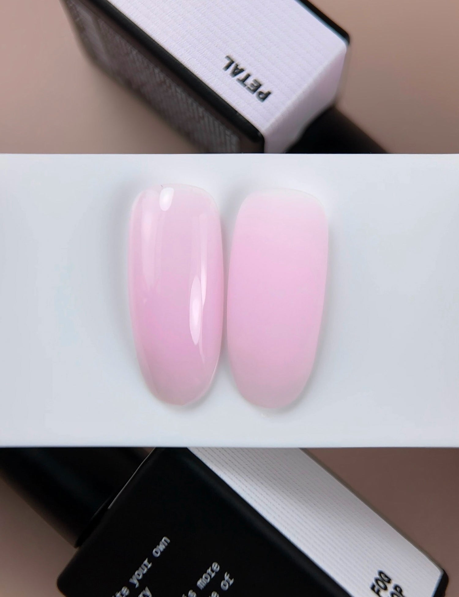 BIBLIOTEKA Cover Base № 04 Petal – Zartrosa Base, 10 ml