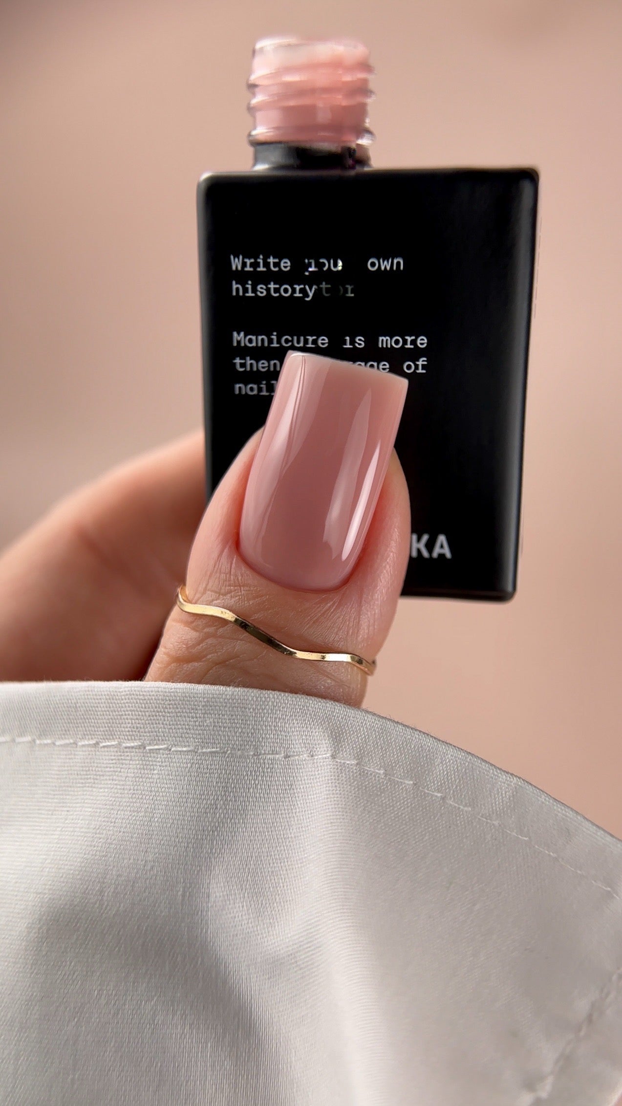 BIBLIOTEKA Cover Base № 11 Tender – Zart, 10 ml