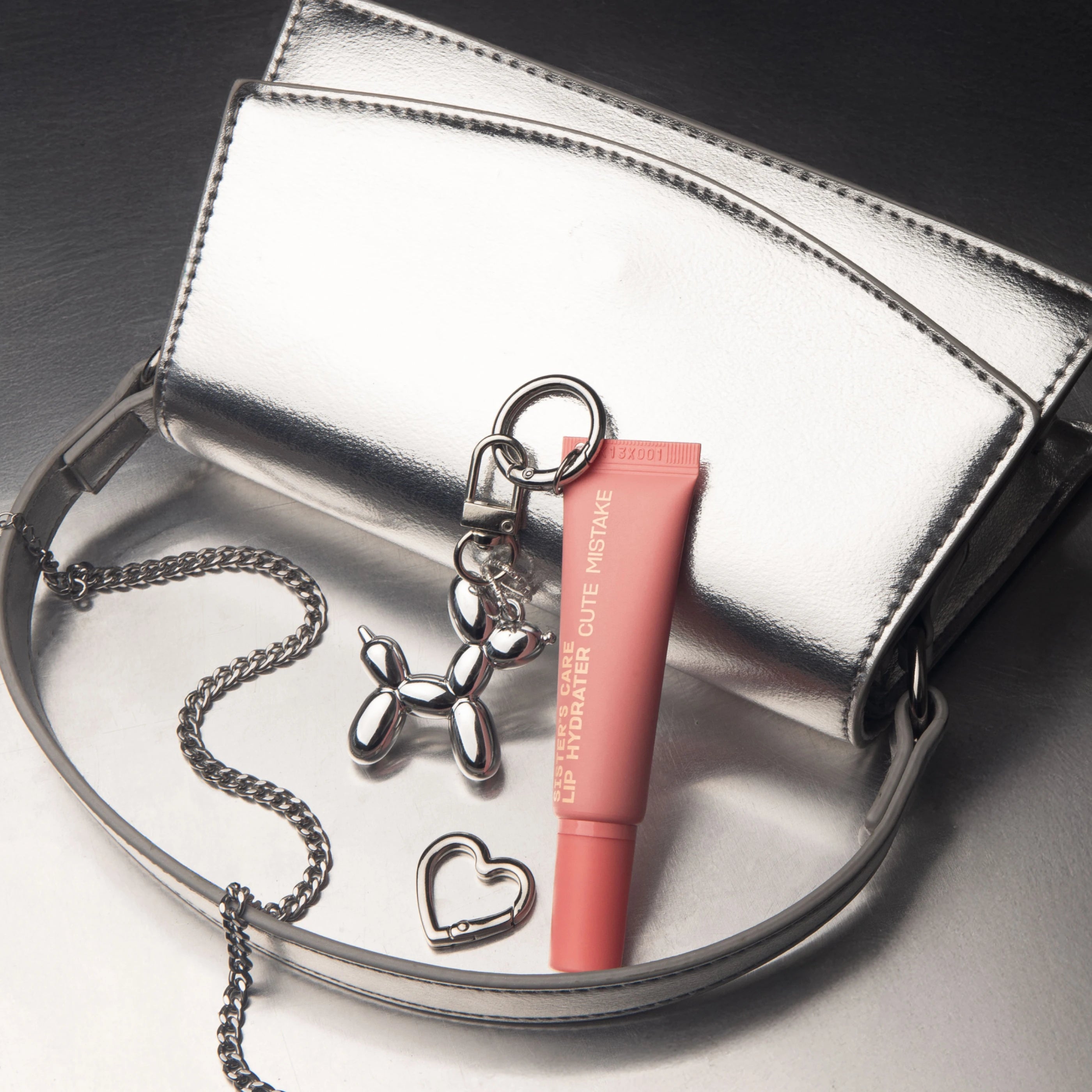 Sister's Aroma Cute Mistake Lip Hydrator  Keychain glitter 10 ml