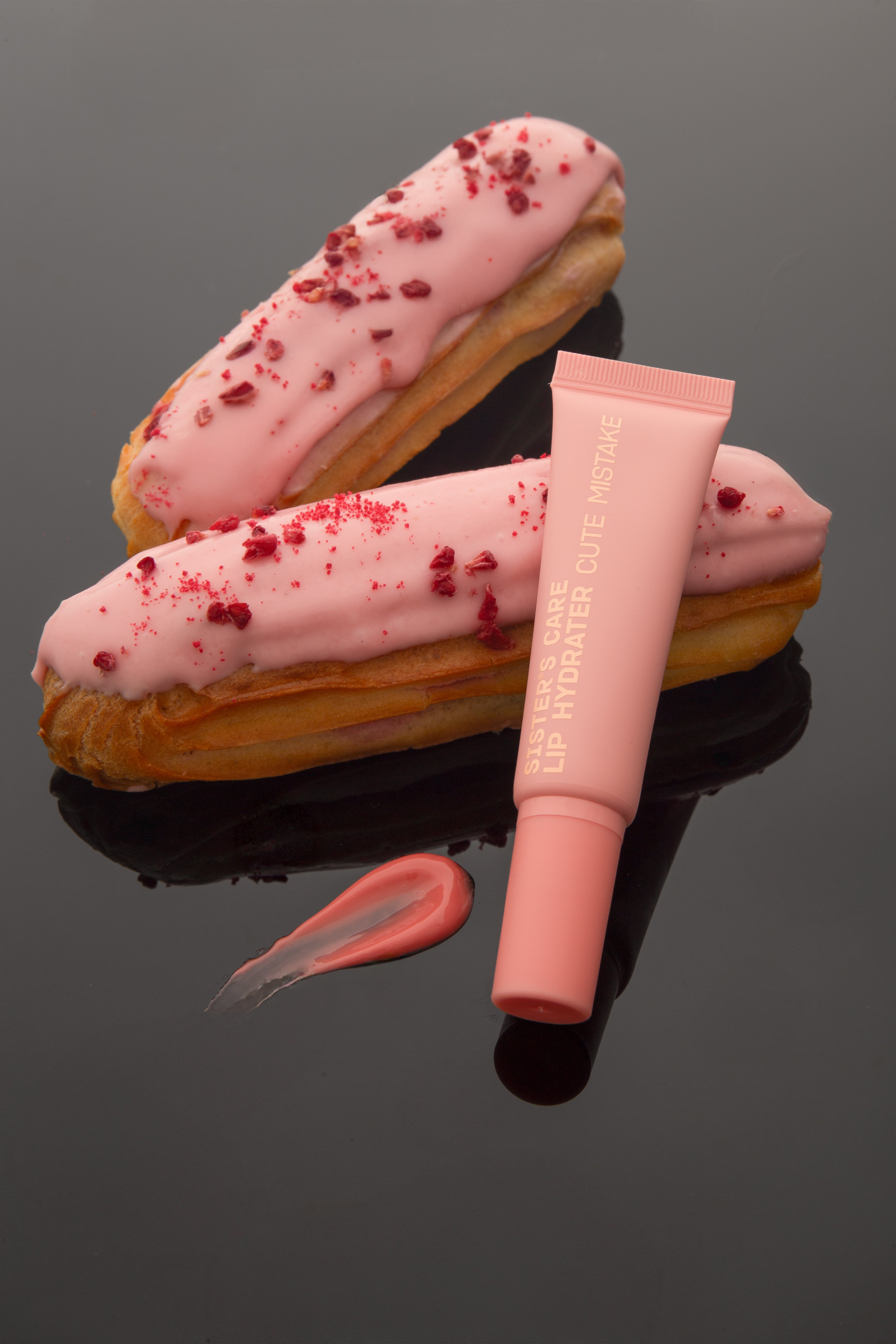 Sister's Aroma Cute Mistake Lip Hydrator  Keychain glitter 10 ml