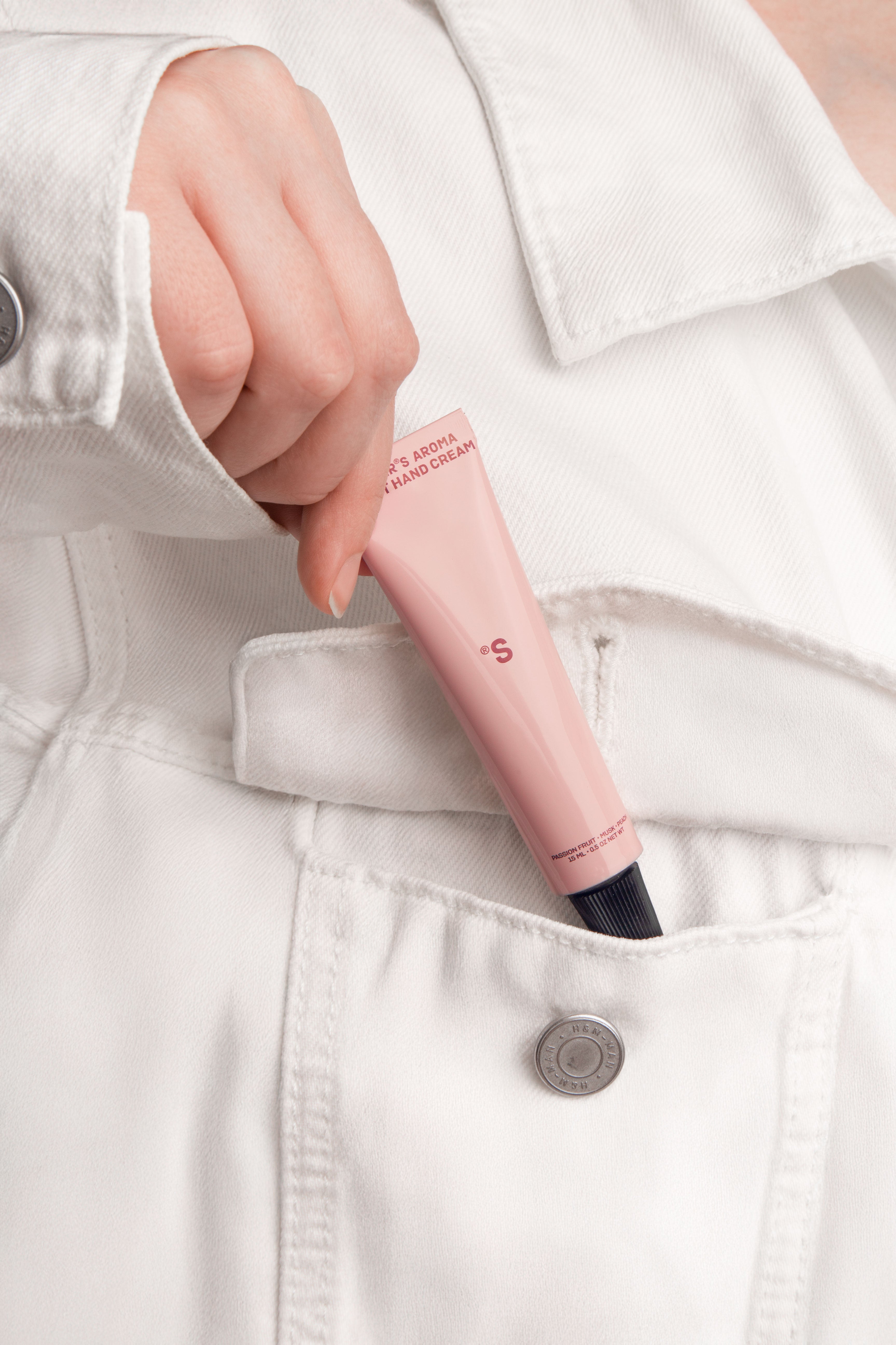 Sister's Aroma MINI Hand Cream Passion Fruit 15 ml