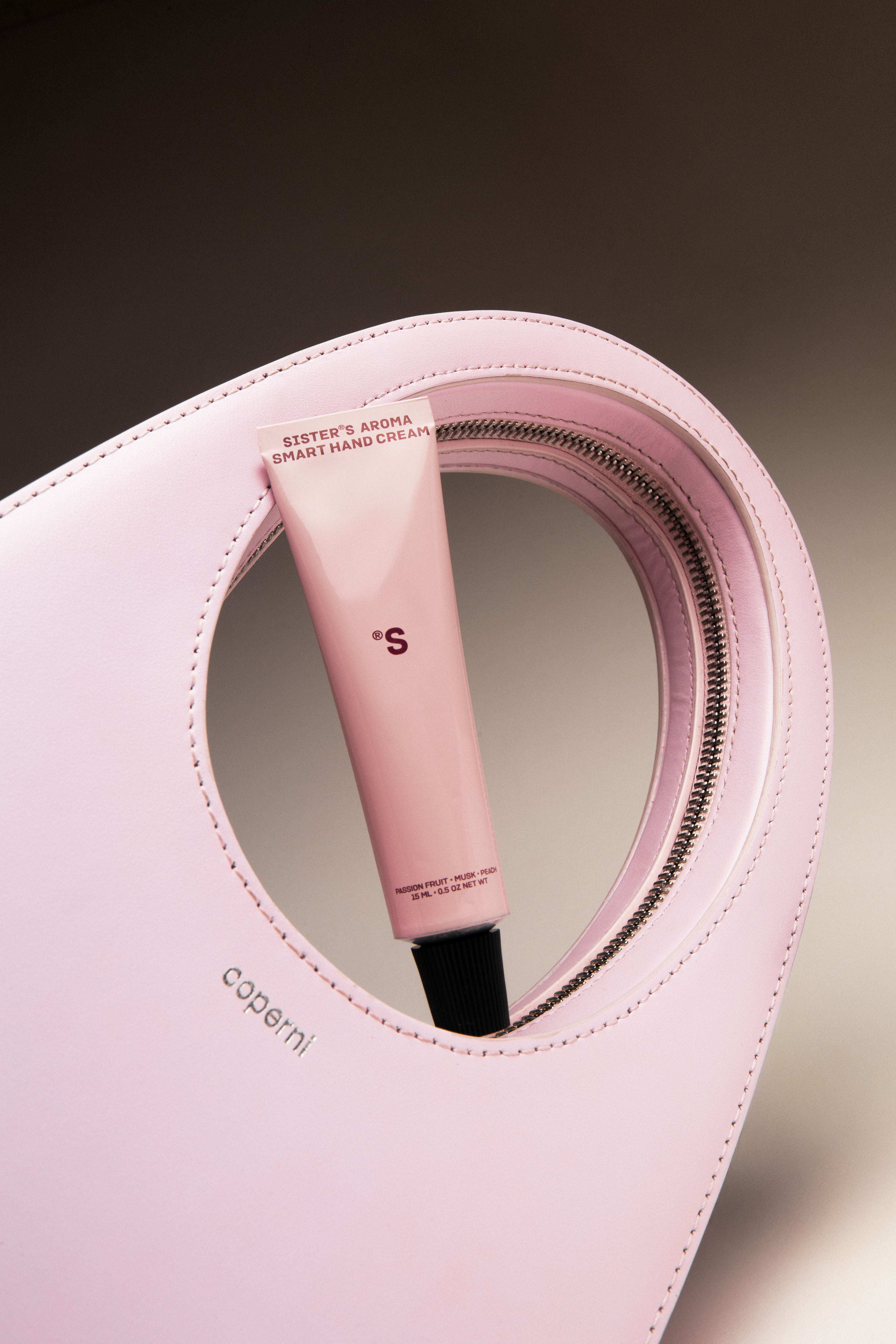 Sister's Aroma MINI Hand Cream Passion Fruit 15 ml